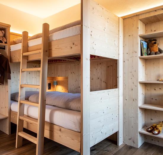 Bed room with bunk bed Studio Alpin