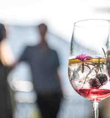 Aperitif auf der Terrasse